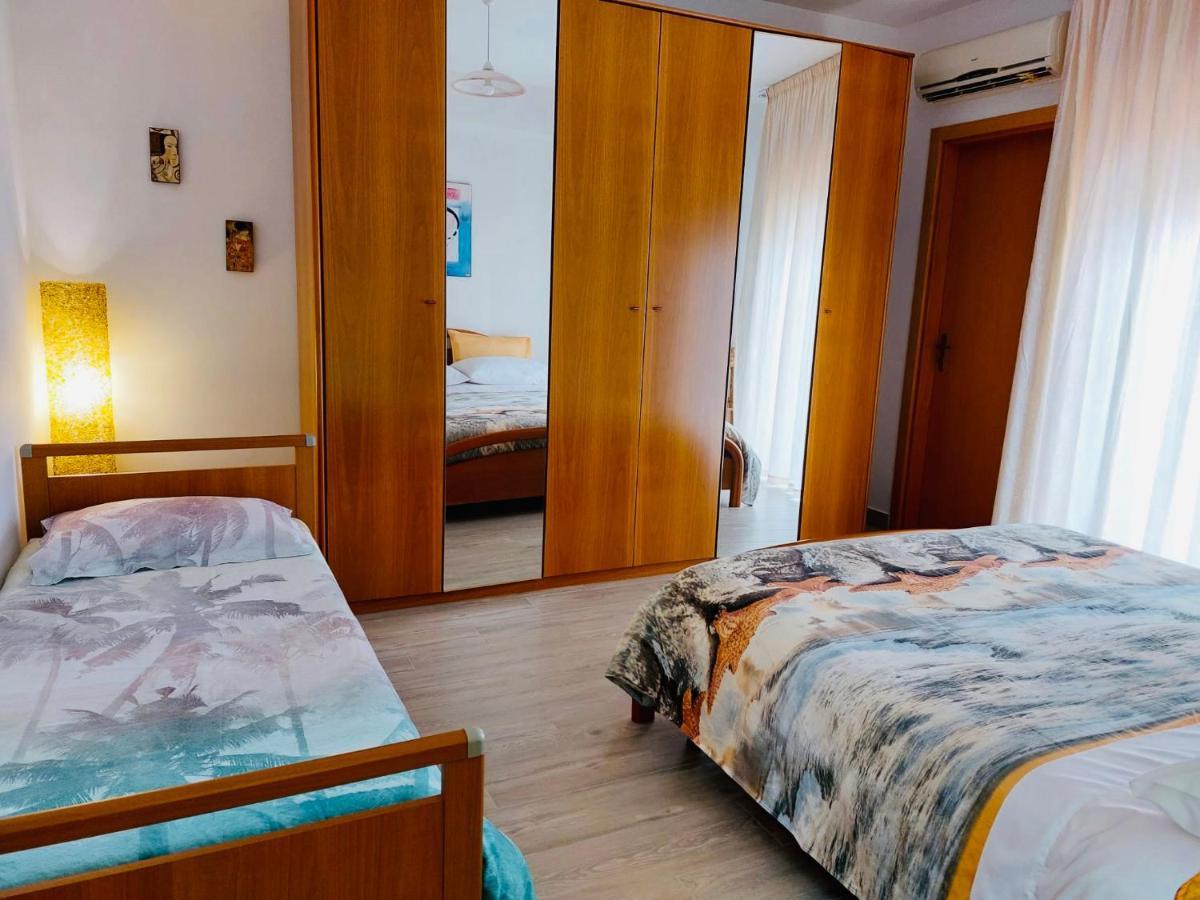 Vistamare Apartments レッジョ・ディ・カラブリア エクステリア 写真